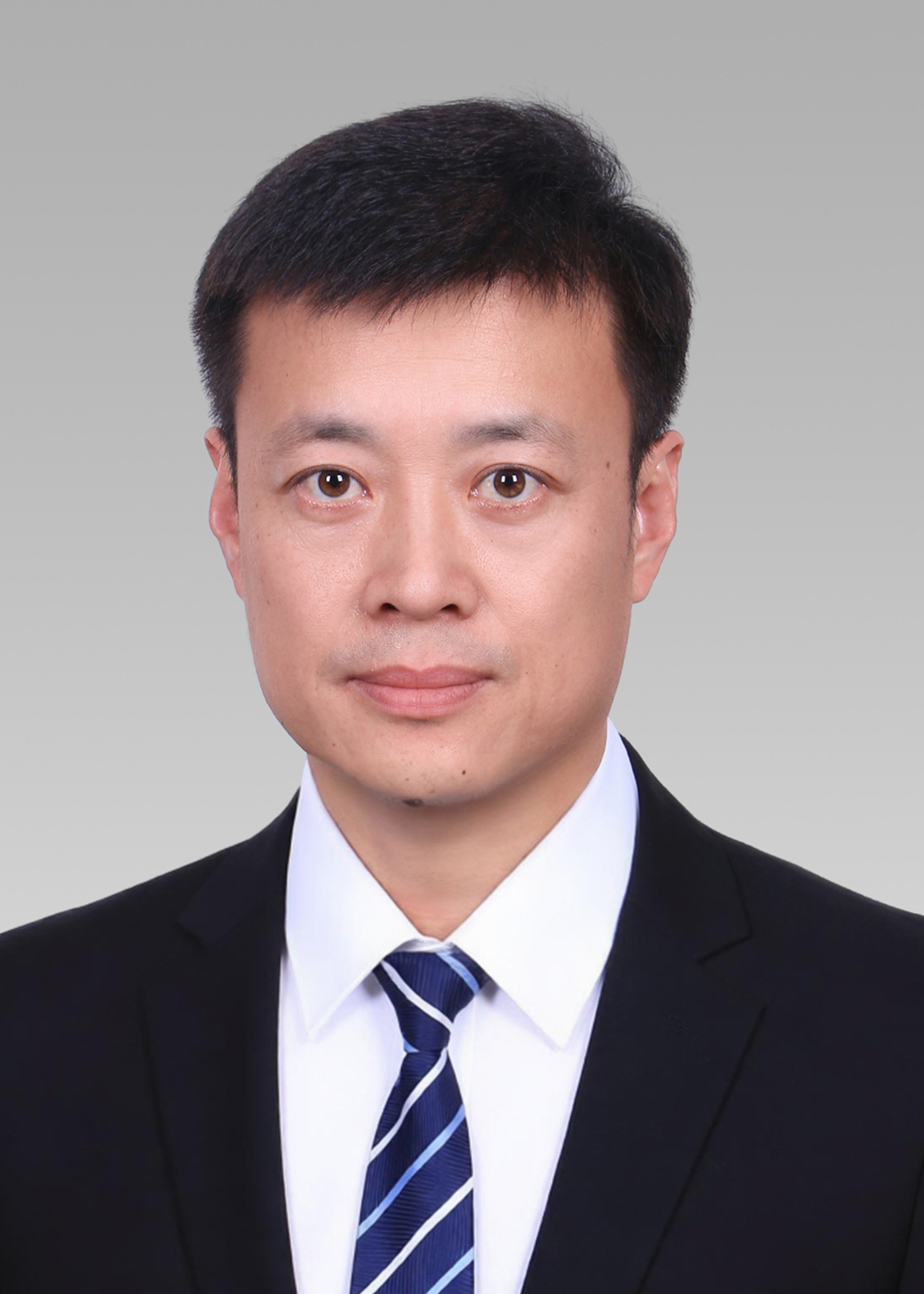 <!--信息标题-->