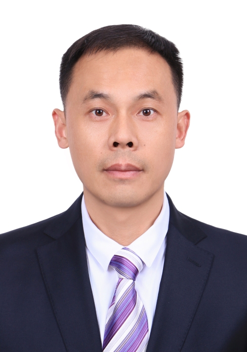 <!--信息标题-->