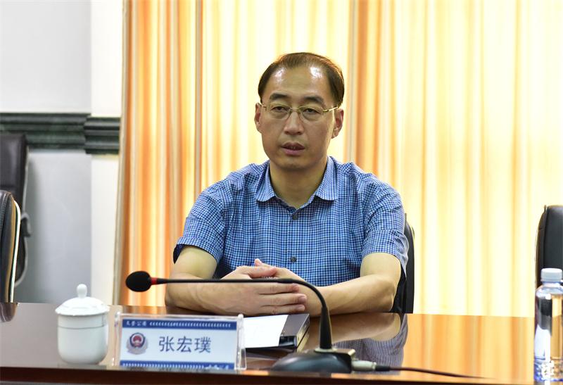 威海市文登区人民政府 工作动态 区委书记张宏璞同志